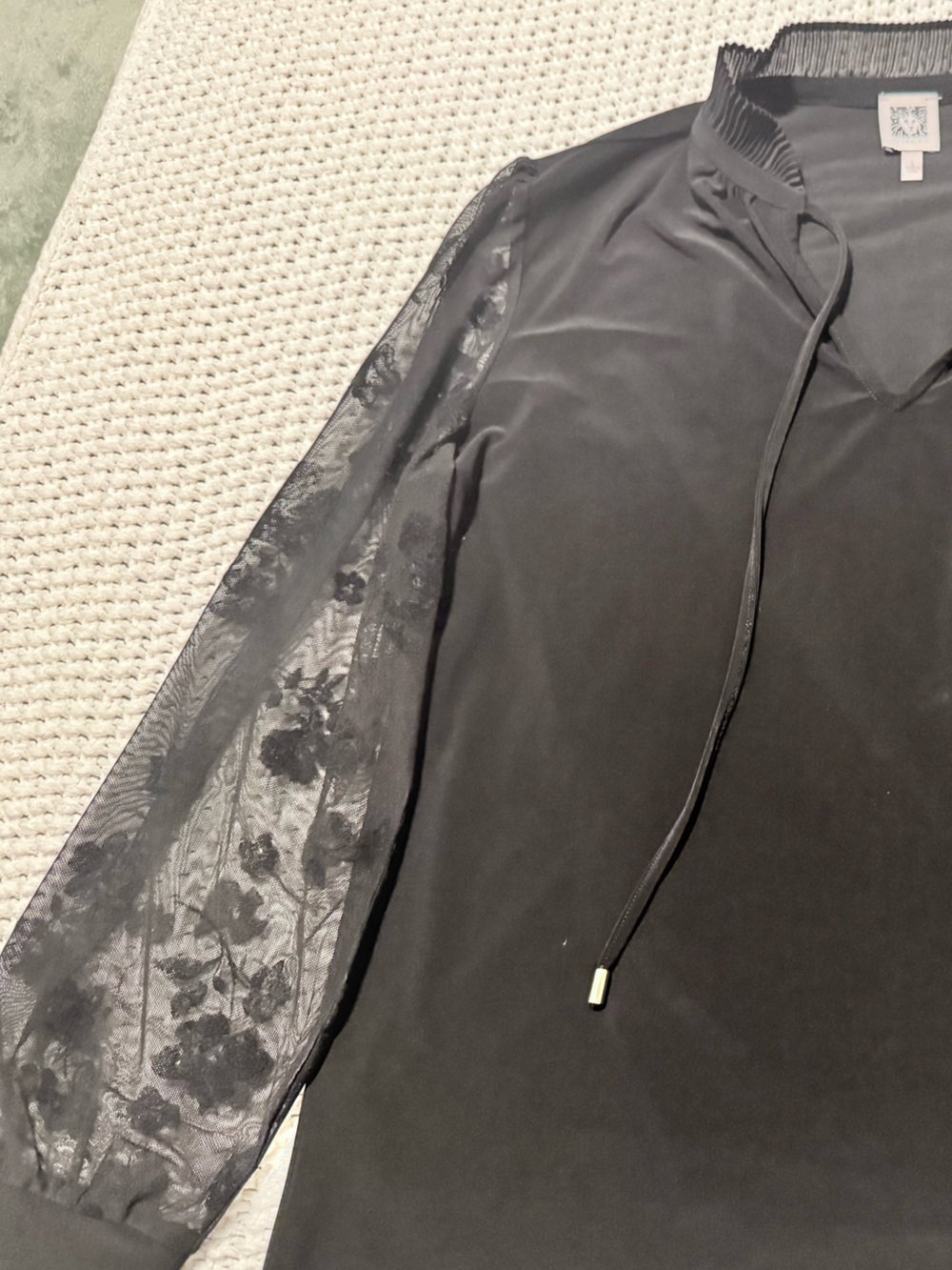 Anne Klein Black Sheer Floral Sleeve Blouse
